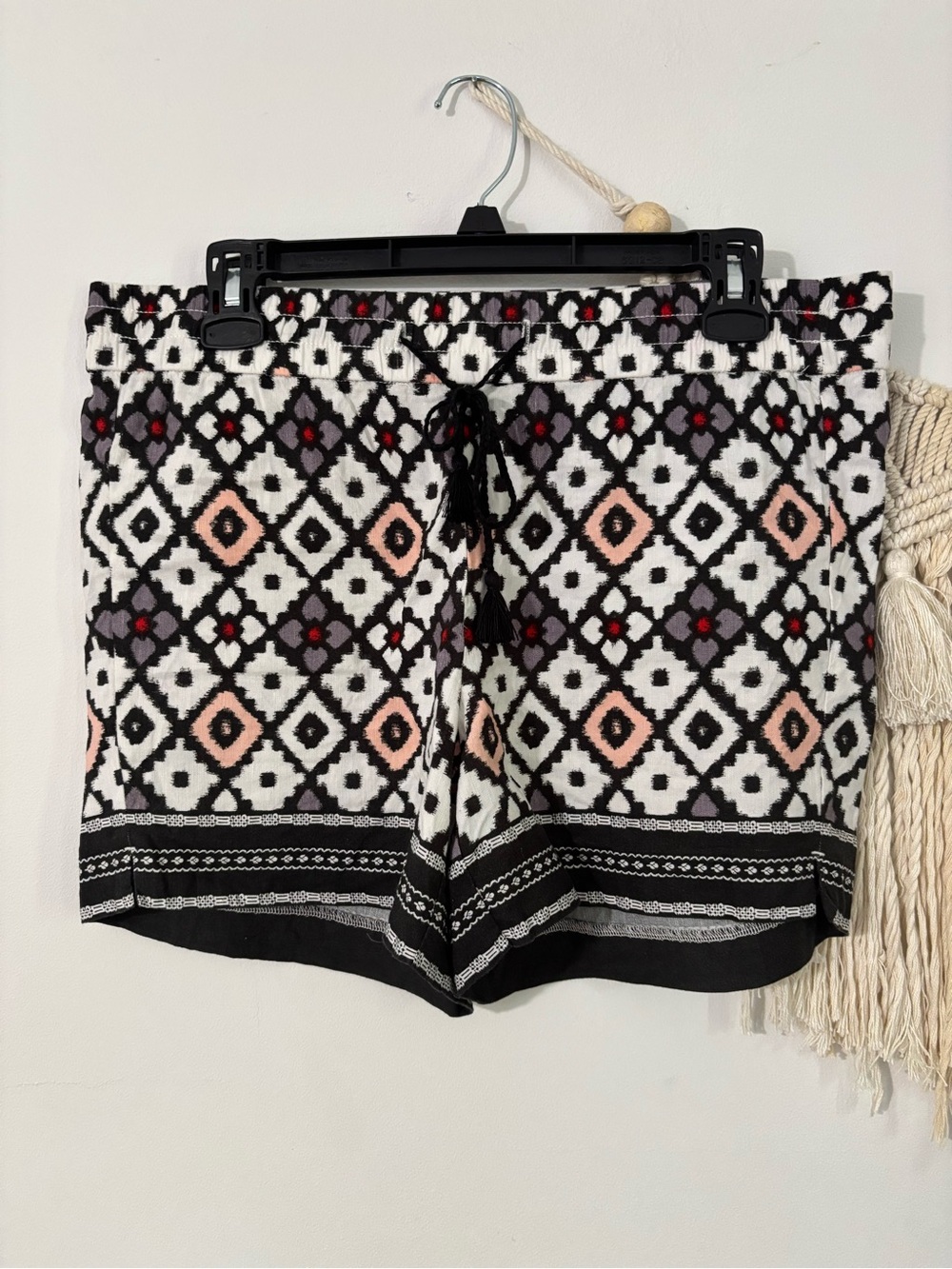 LOFT Black, White & Pink Geometric Drawstring Shorts